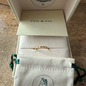 Fyn and Fia Women's Ring